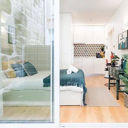 Guestready - Contemporary Studio In Porto Exterior photo